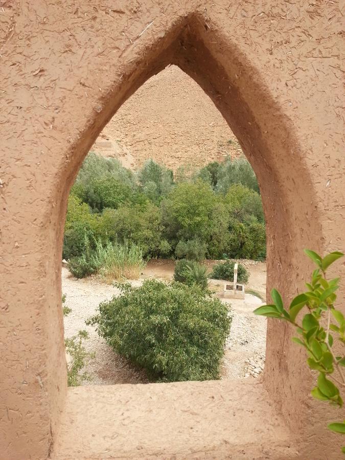 Bed and Breakfast Les 4 Saisons Du Dades Aït Idaïr Zewnętrze zdjęcie